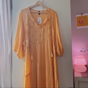 NWT | H&M+ | Embroidered Boho Dress
